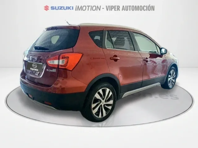 Suzuki S-Cross