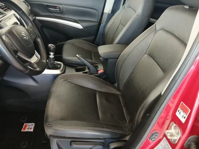 Suzuki SCross
