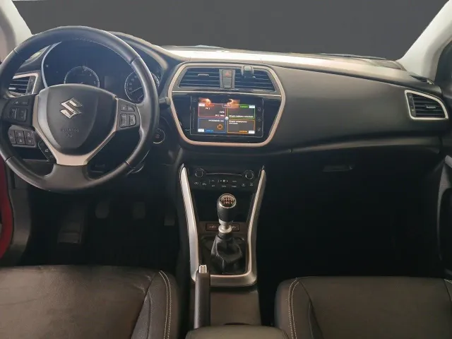 Suzuki SCross