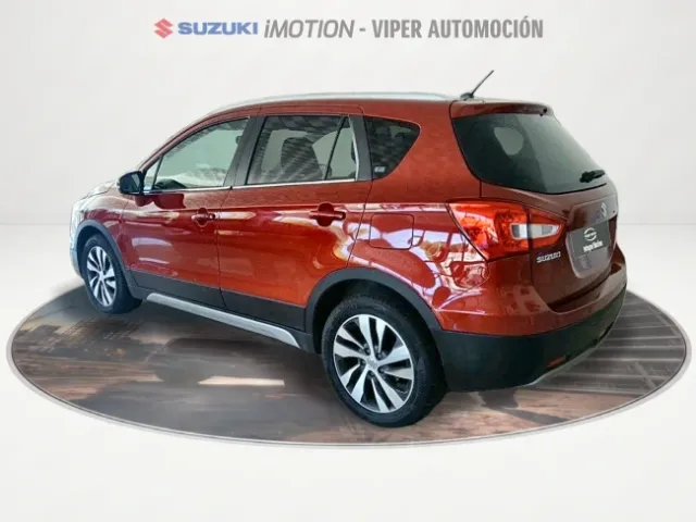 Suzuki S-Cross