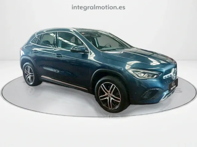 Mercedes GLA