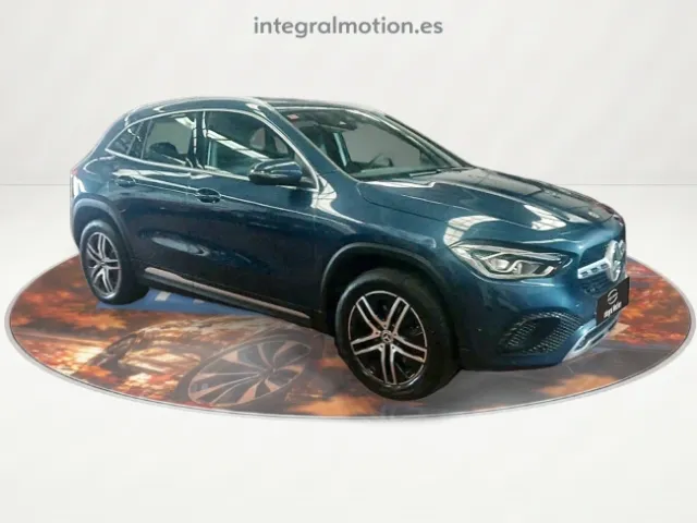 Mercedes GLA