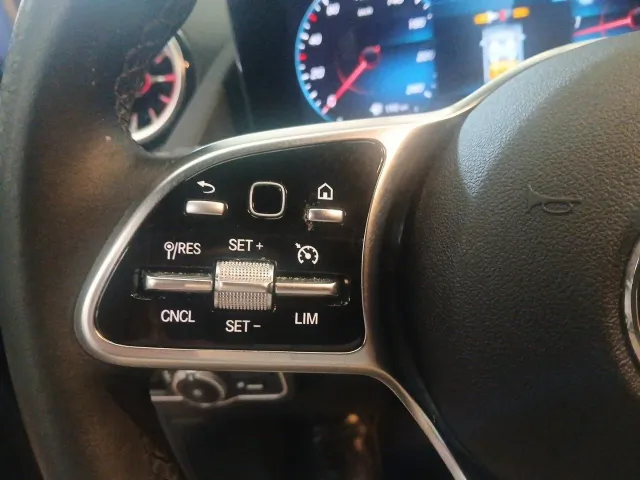 Mercedes GLA