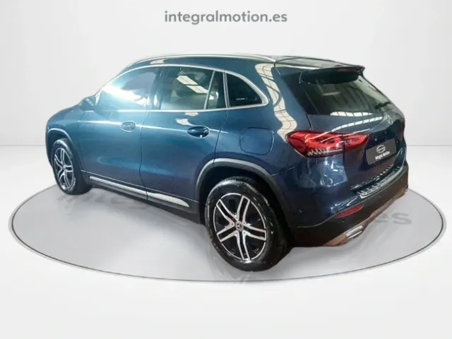 Mercedes GLA