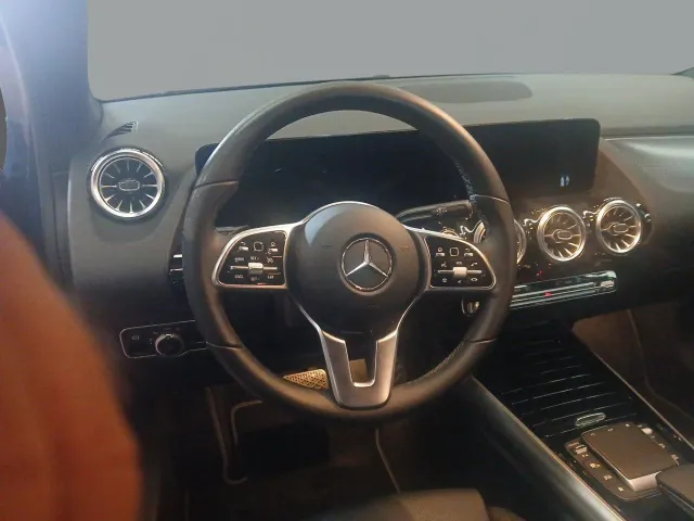 Mercedes GLA
