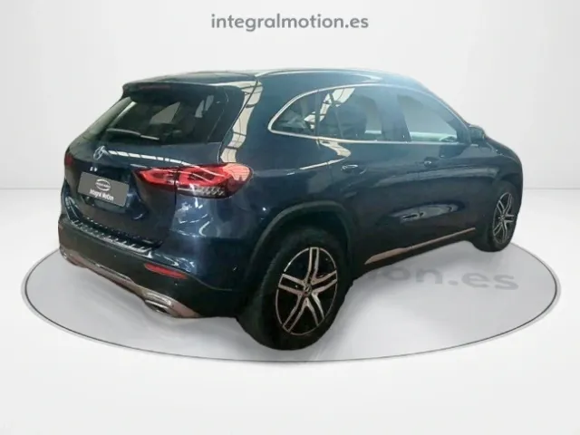 Mercedes GLA