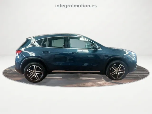 Mercedes GLA