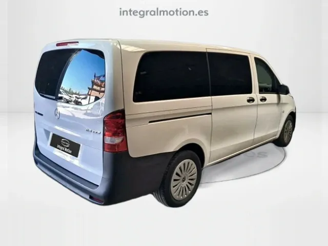 Mercedes Vito