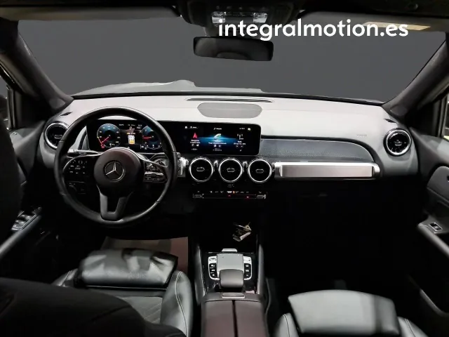 Mercedes GLB