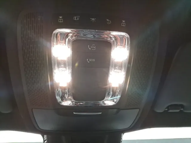 Mercedes GLB
