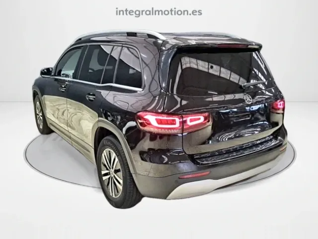 Mercedes GLB