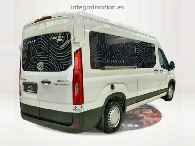 MAXUS Deliver 9