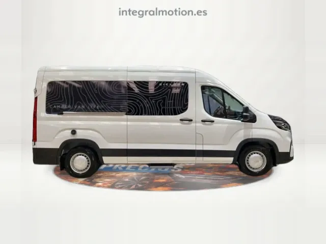 MAXUS Deliver 9
