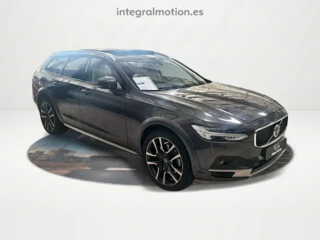 Volvo V90