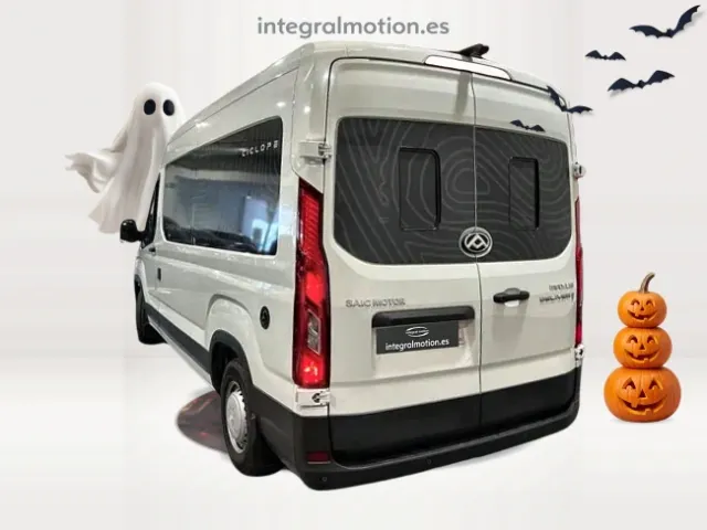 MAXUS Deliver 9