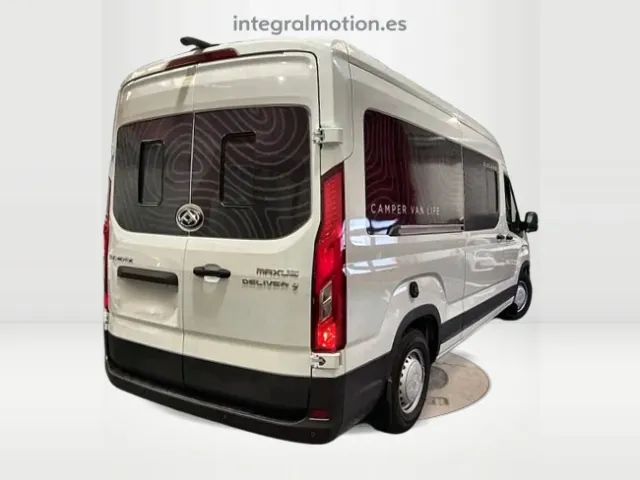 MAXUS Deliver 9
