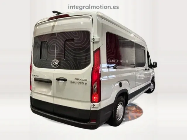 MAXUS Deliver 9