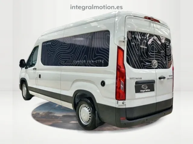 MAXUS Deliver 9