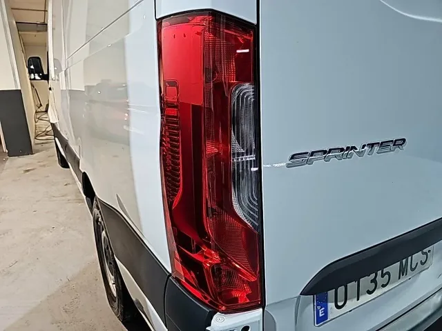 Mercedes Sprinter