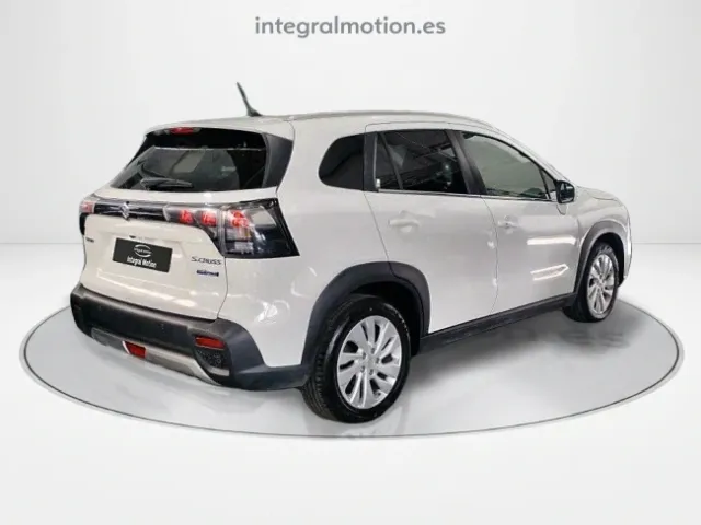 Suzuki SCross