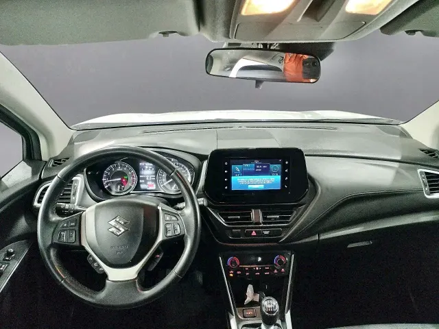 Suzuki SCross