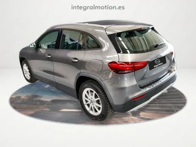 Mercedes GLA