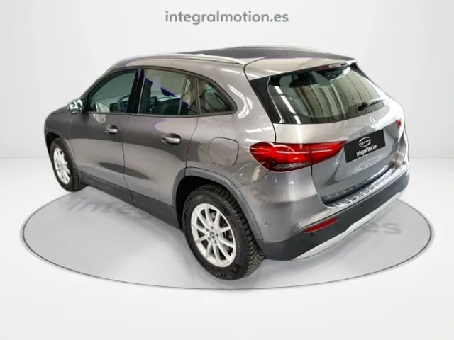 Mercedes GLA