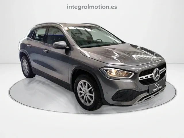 Mercedes GLA
