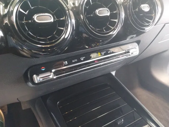 Mercedes GLA