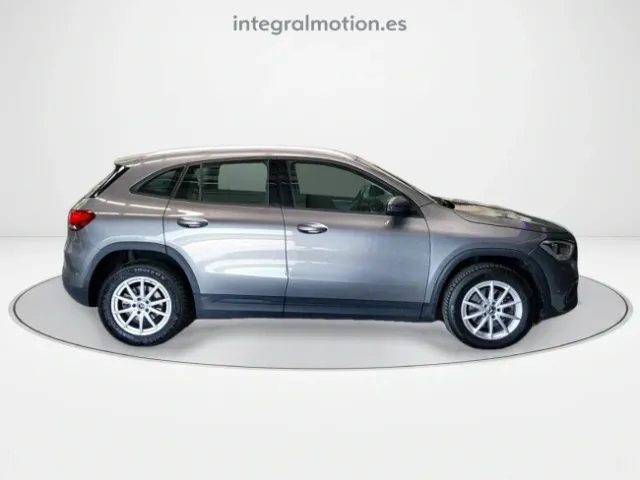 Mercedes GLA