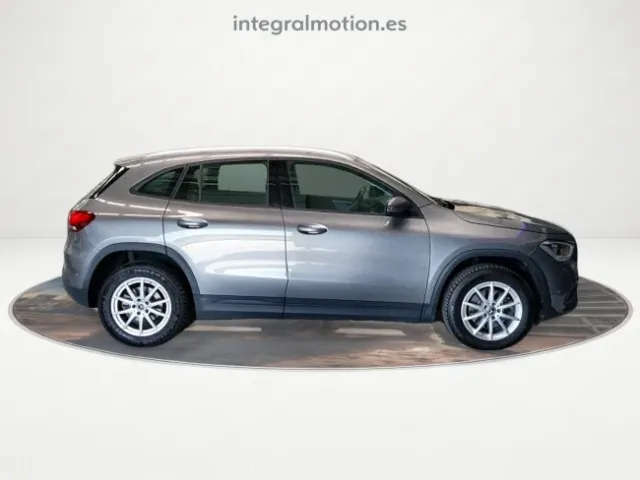Mercedes GLA