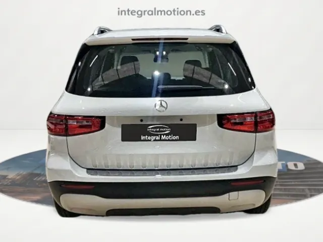 Mercedes GLB