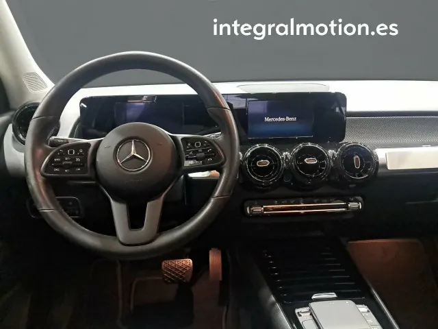 Mercedes GLB