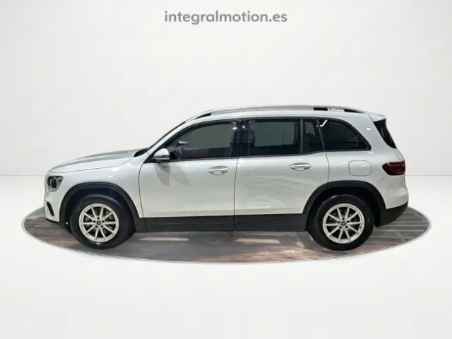 Mercedes GLB