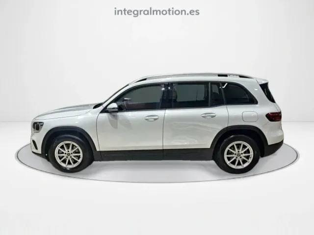 Mercedes GLB