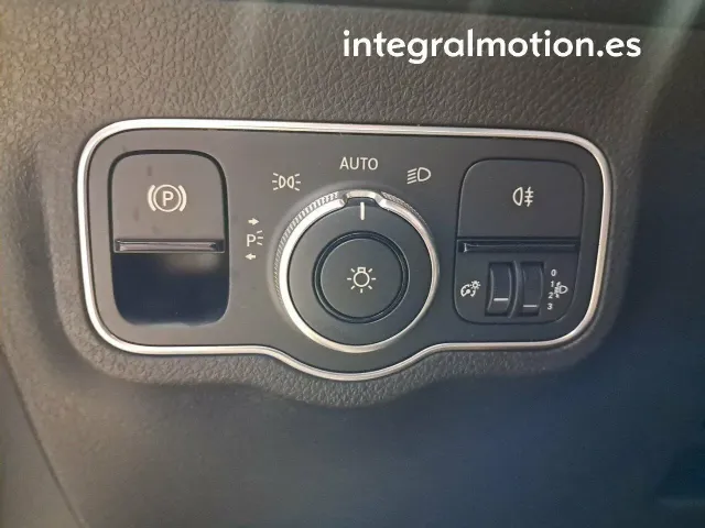 Mercedes GLB