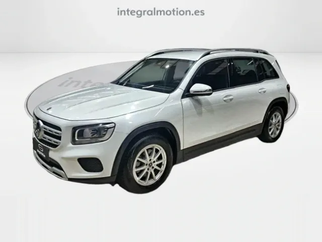 Mercedes GLB