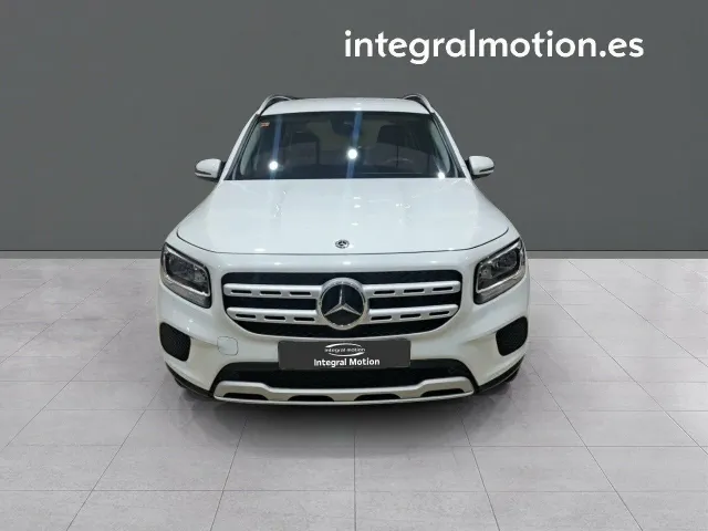 Mercedes GLB