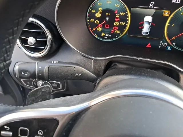 Mercedes GLC