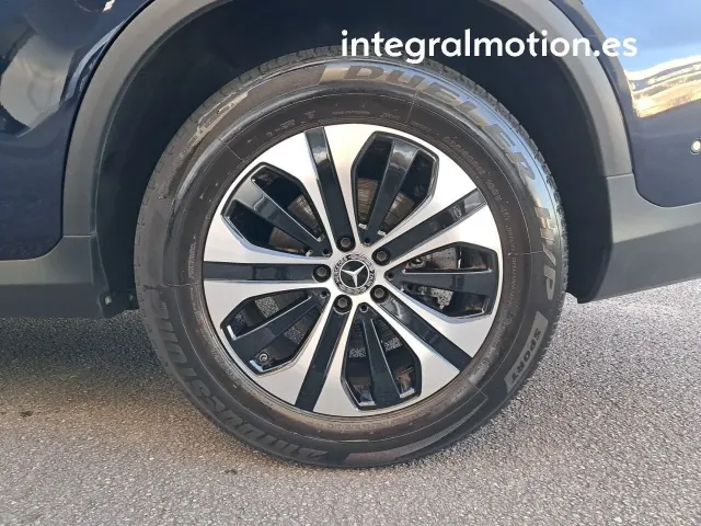 Mercedes GLC