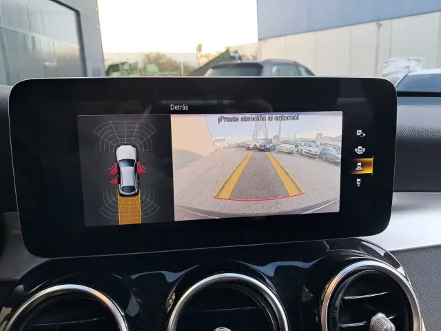 Mercedes GLC