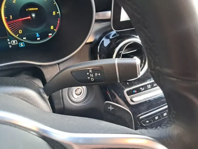 Mercedes GLC