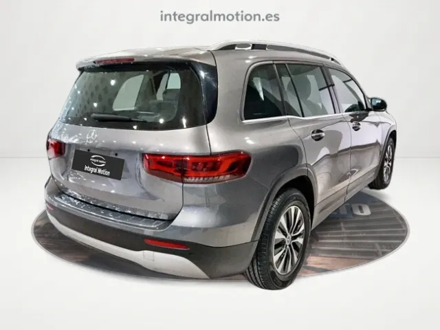 Mercedes GLB