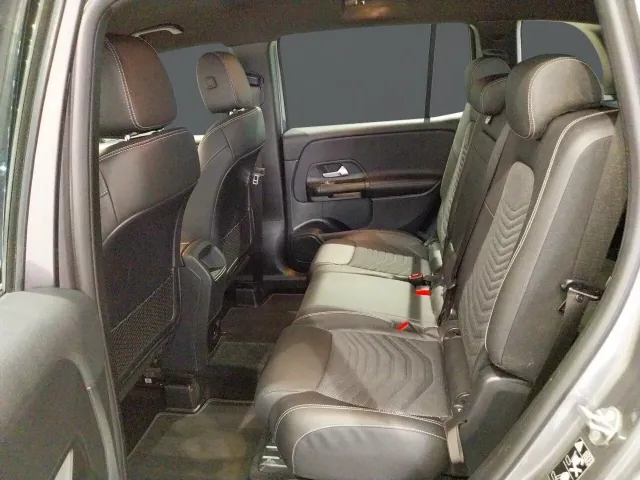 Mercedes GLB