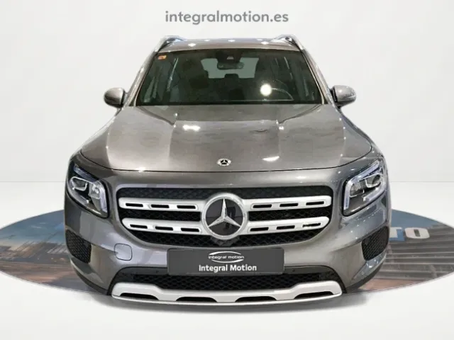 Mercedes GLB