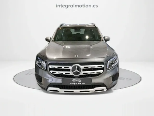 Mercedes GLB