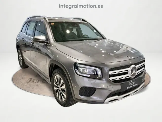 Mercedes GLB