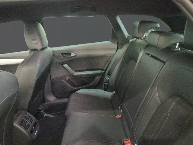 Cupra León