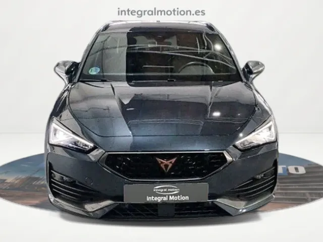 Cupra León