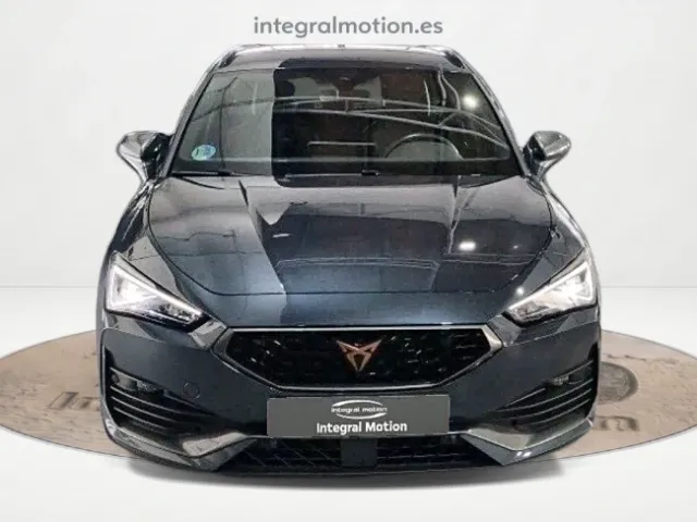 Cupra León